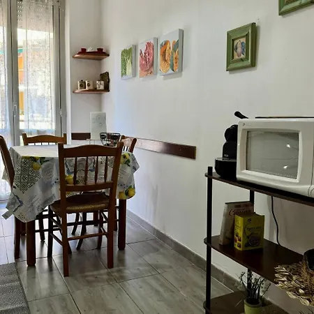 Zai Fiera Flat - 10 Min To Center With Private Parking